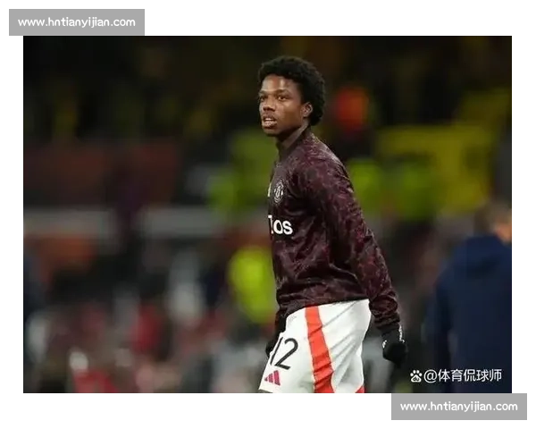 杜兰租借加盟费内巴切，曼联错失潜力前锋